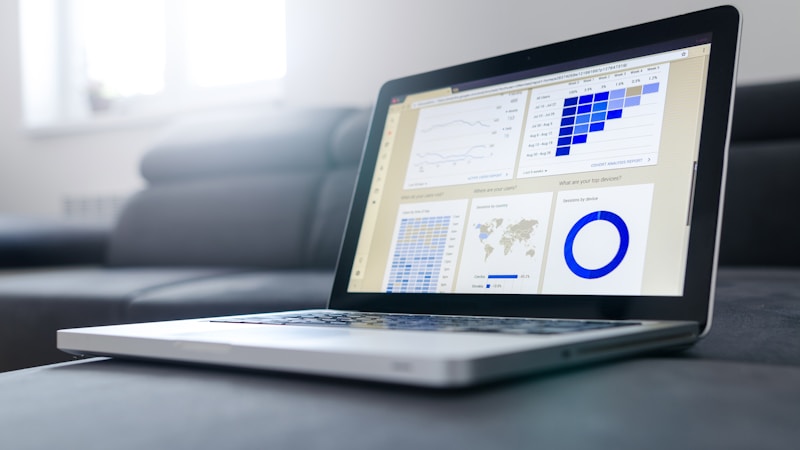 告别静态报表：用Power BI Desktop免费版打造动态数据仪表盘